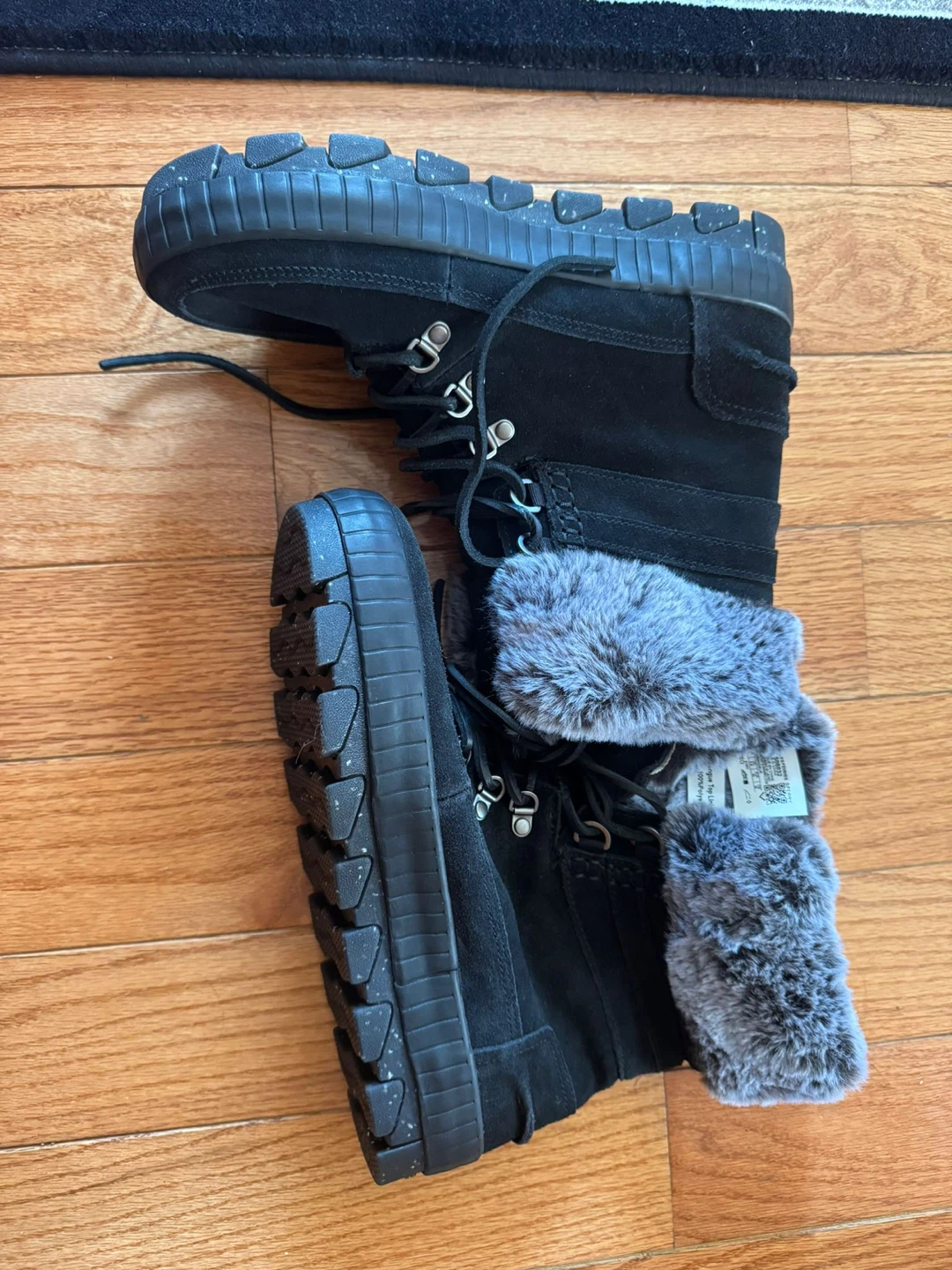 Sperry Black Suede Fur Trim Winter Boots - photo 3