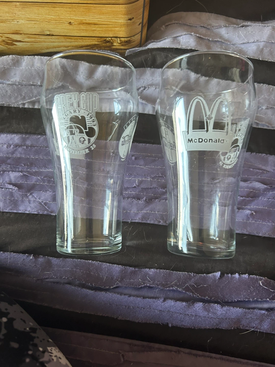 Set of 2 Calgary Grey Cup 1993 Glasses