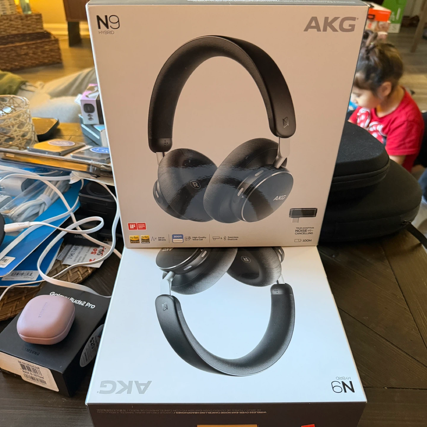 AKG N9 Hybrid Wireless Over-Ear Noise Cancelling Headphones