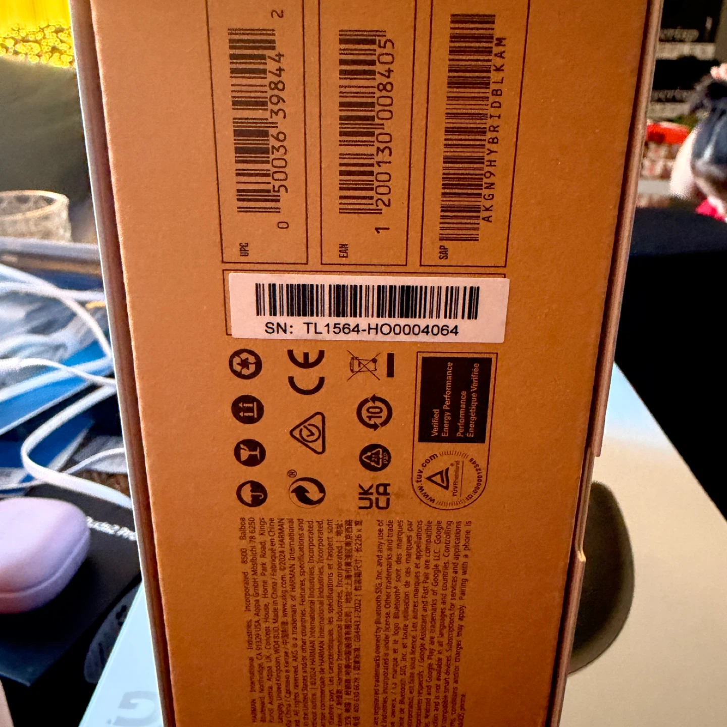 AKG N9 Hybrid Wireless Over-Ear Noise Cancelling Headphones - photo 2