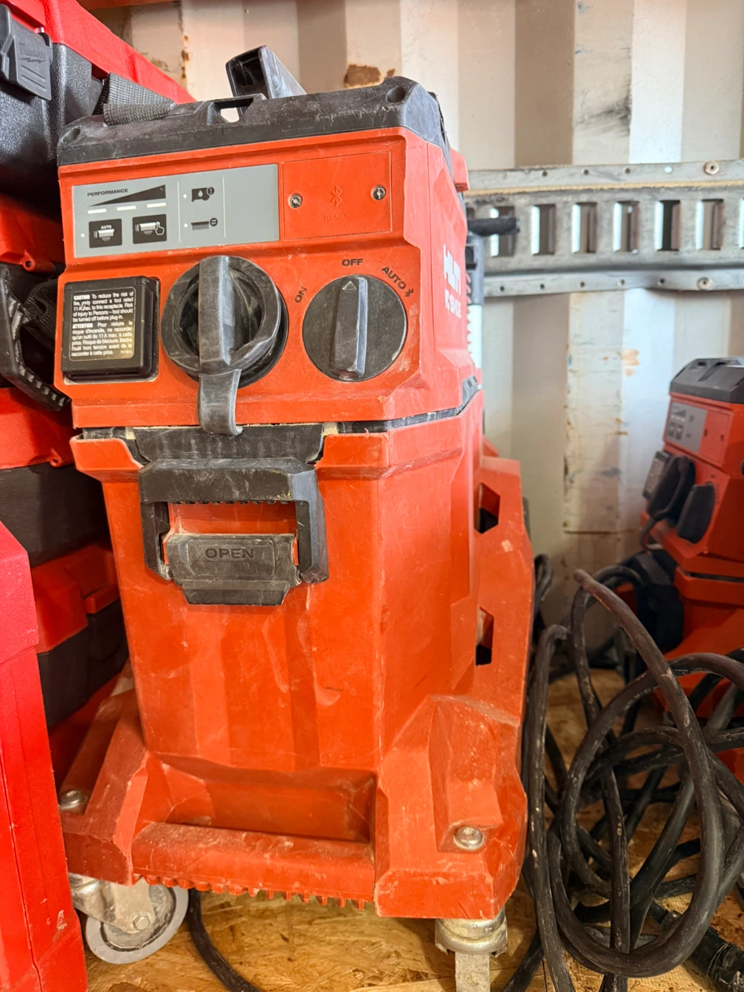 Hilti VC 150-10 XE Wet/Dry Vacuum - photo 2