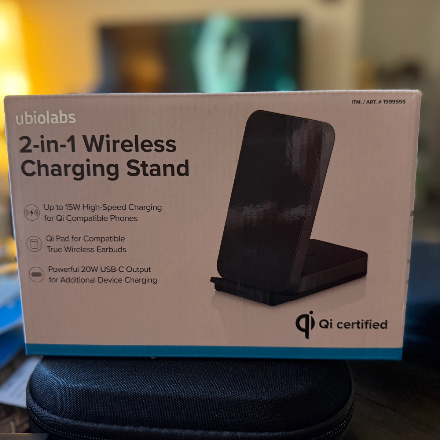 Ubiolabs 2-in-1 Wireless Charging Stand - photo 2