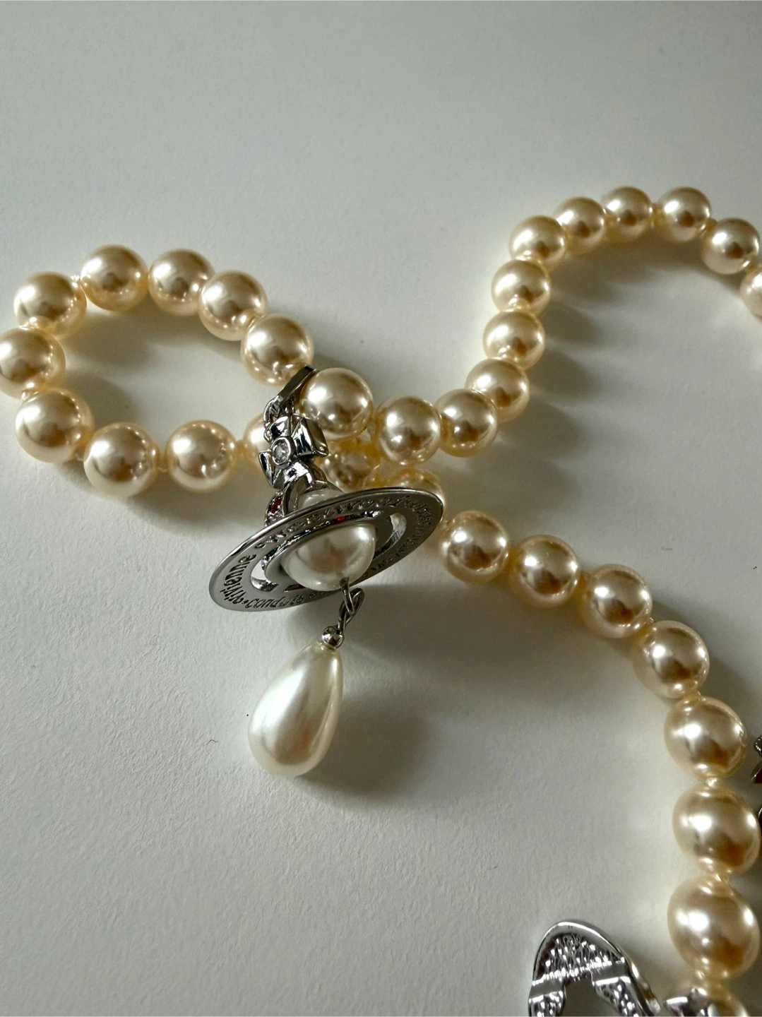 Pearl Saturn Pendant Vintage Necklace