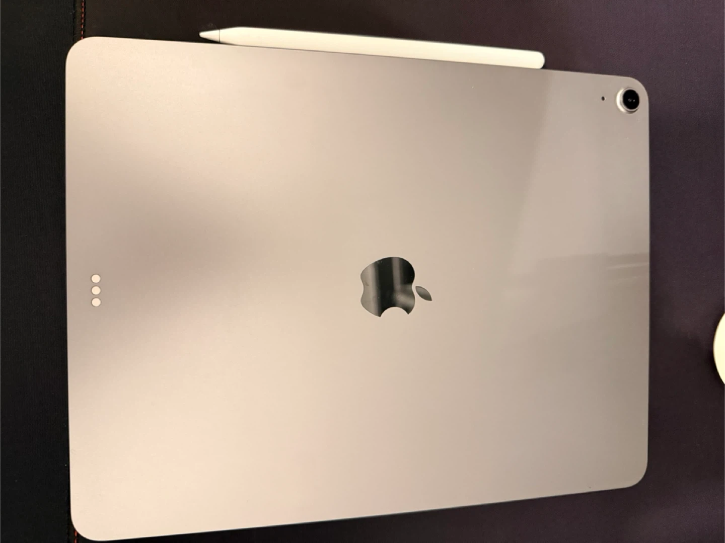 iPad Air 13-inch (M3) with free accessories -Read description - photo 4