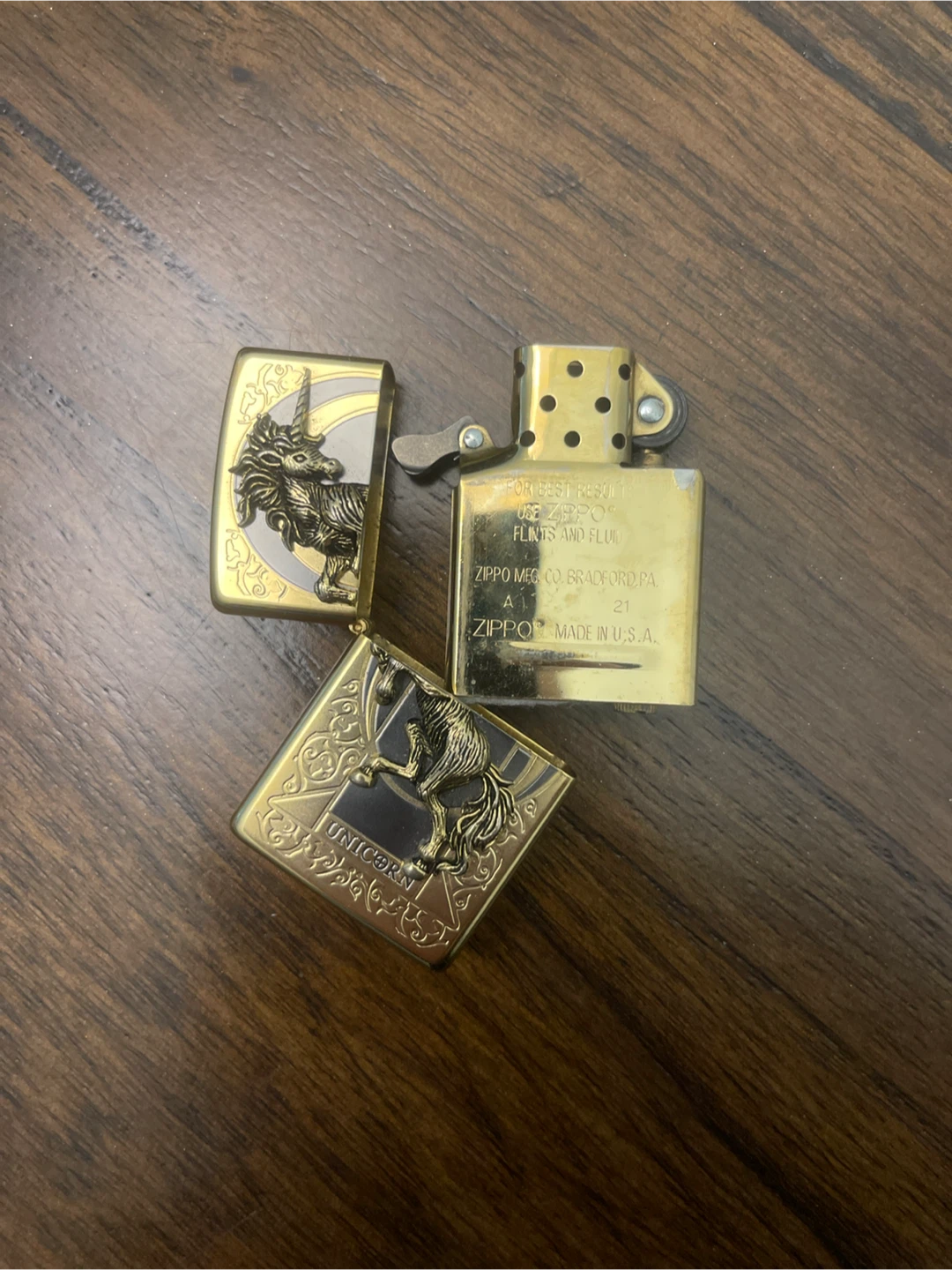 Zippo Lighter - Gold Unicorn Design🥕 - photo 2