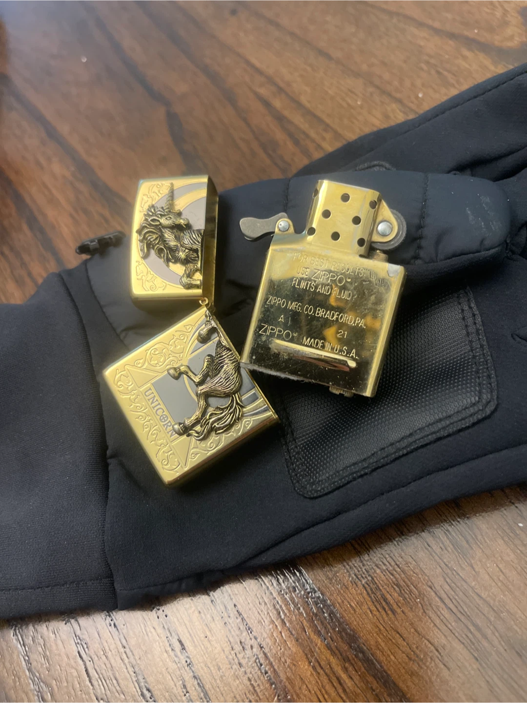 Zippo Lighter - Gold Unicorn Design🥕 - photo 3