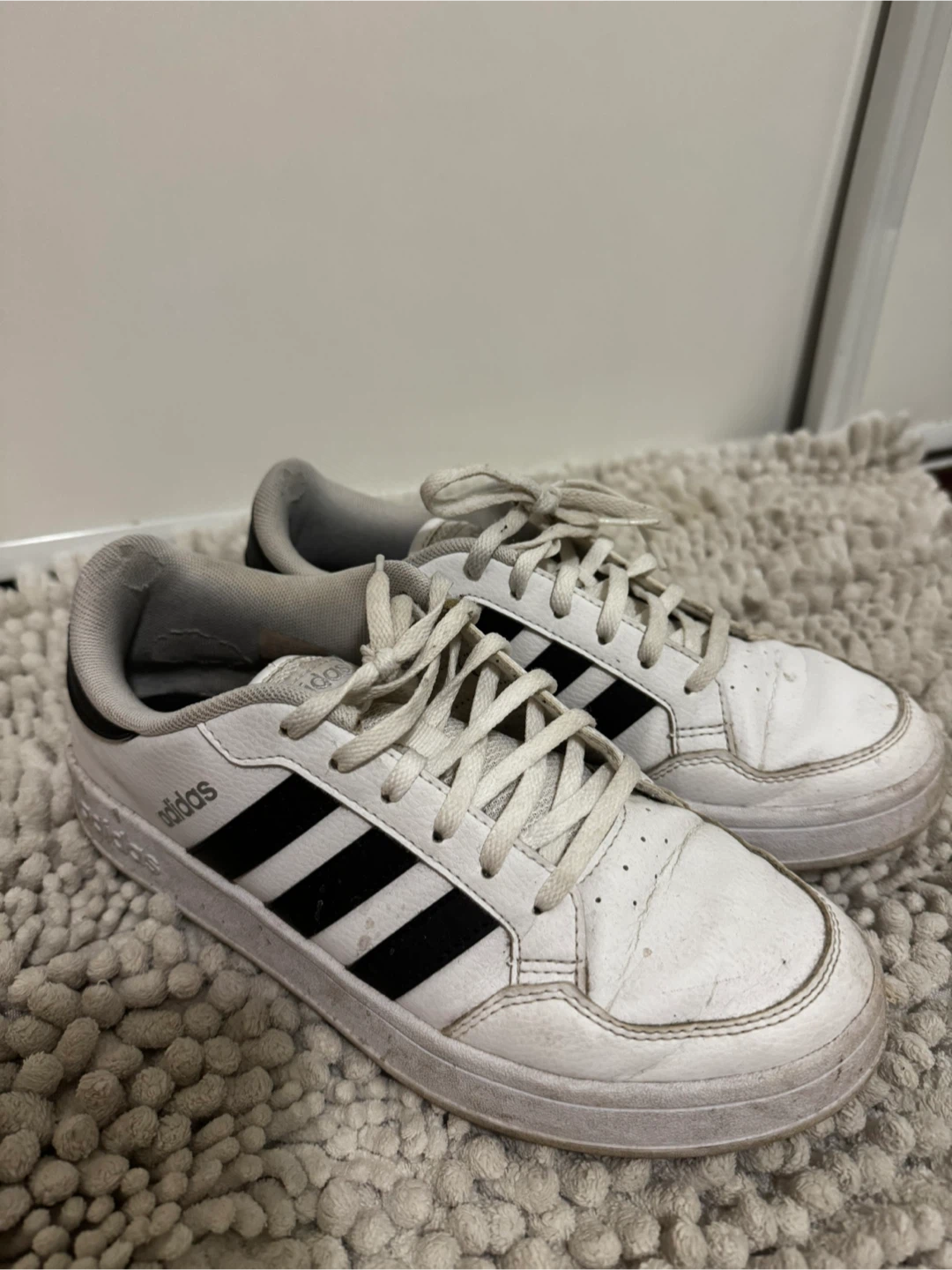 Adidas White & Black Sneakers