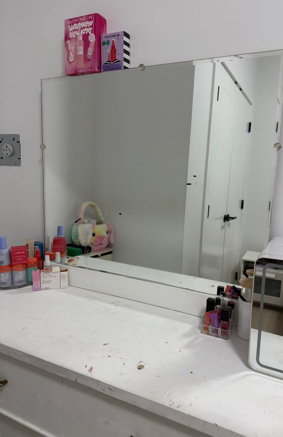 Dresser with mirror for free - photo 4