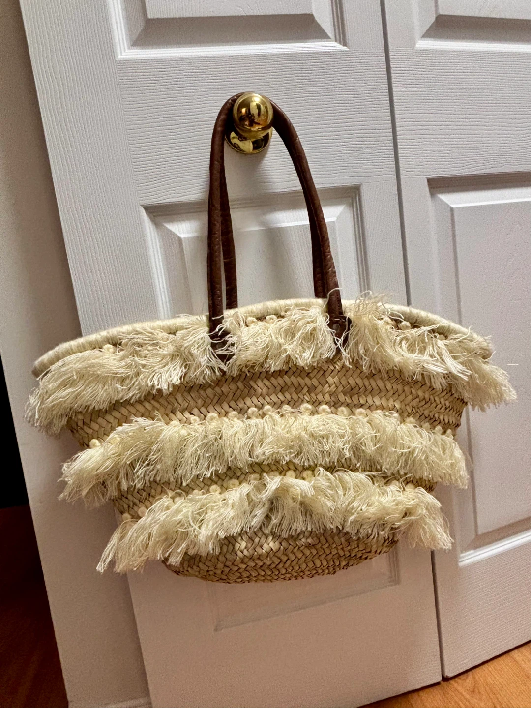 Handwoven Moroccan Straw Fringe Tote – Boho Tiered Market Bag - photo 2