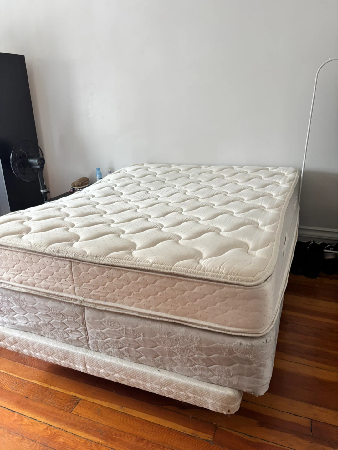 Box Spring/frame Set QUEEN - photo 4