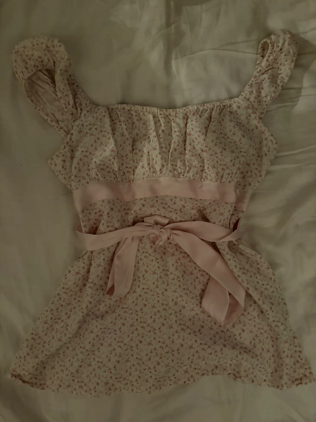 Hollister Floral Puff Sleeve Top with Pink Ribbon