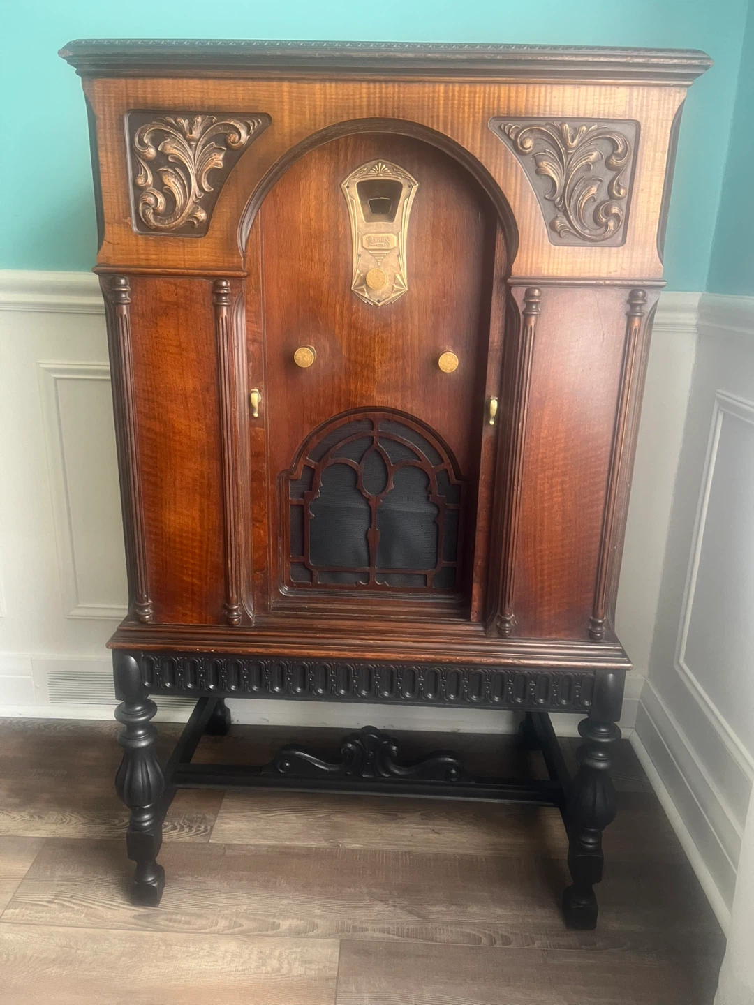 Antique Wooden Radio Cabinet - photo 5