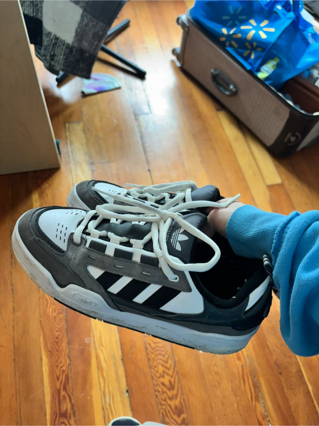 Adidas Men's Sneakers Size 12 - photo 2
