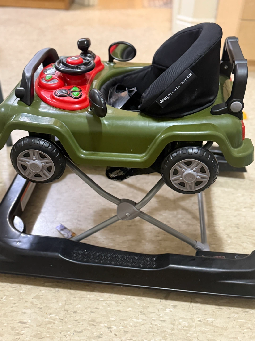 Jeep Baby Walker by Delta Children - photo 3