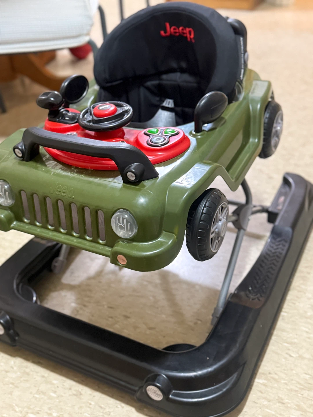 Jeep Baby Walker by Delta Children - photo 2