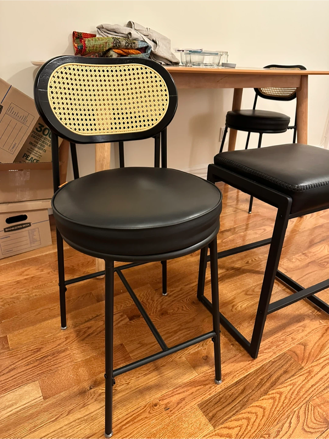 Set of 4 Black Counter Height cushioned chairs - photo 5