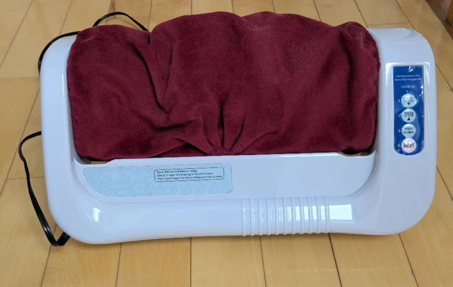Rolling massage equipment