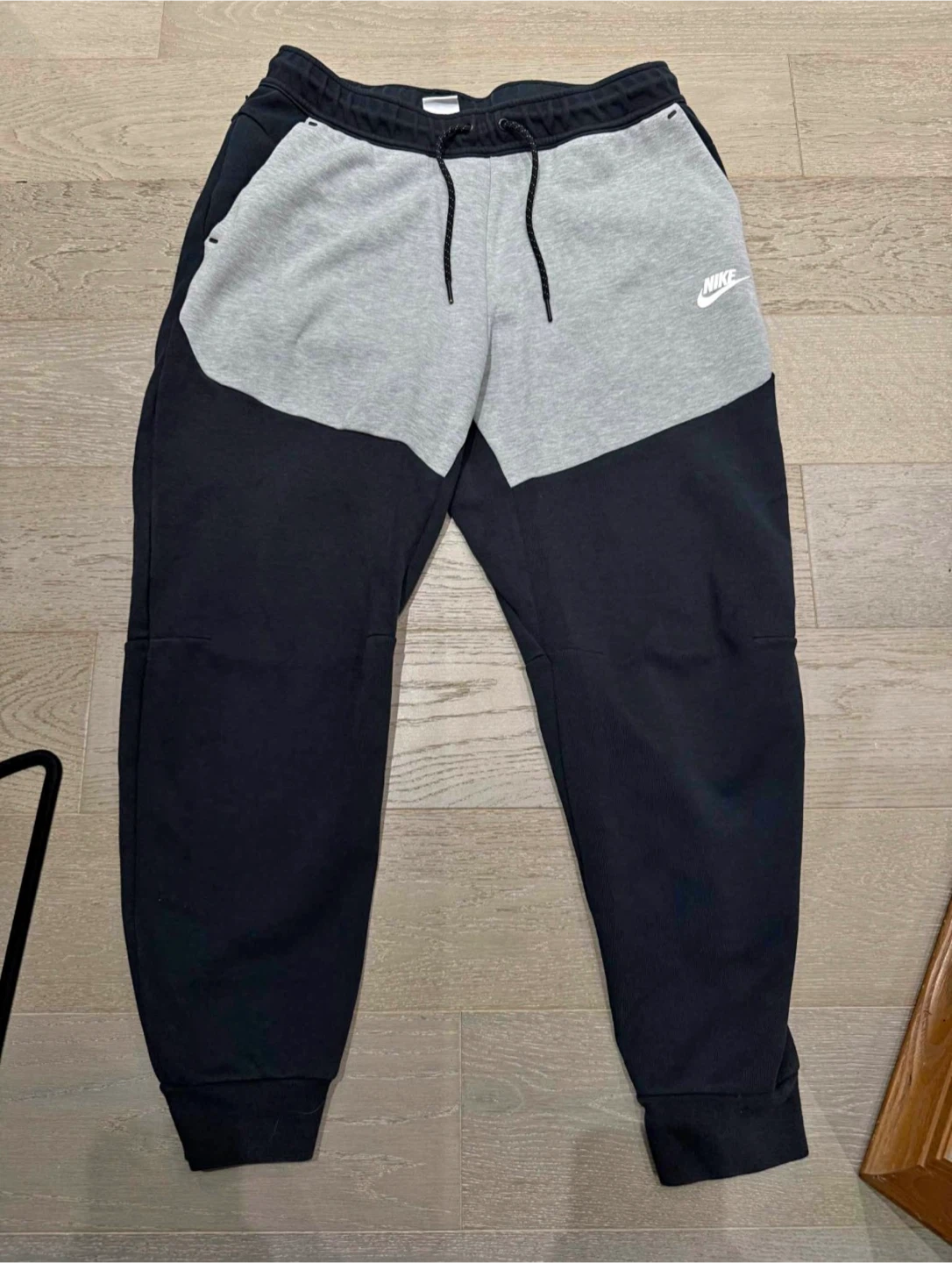 nike tech pants