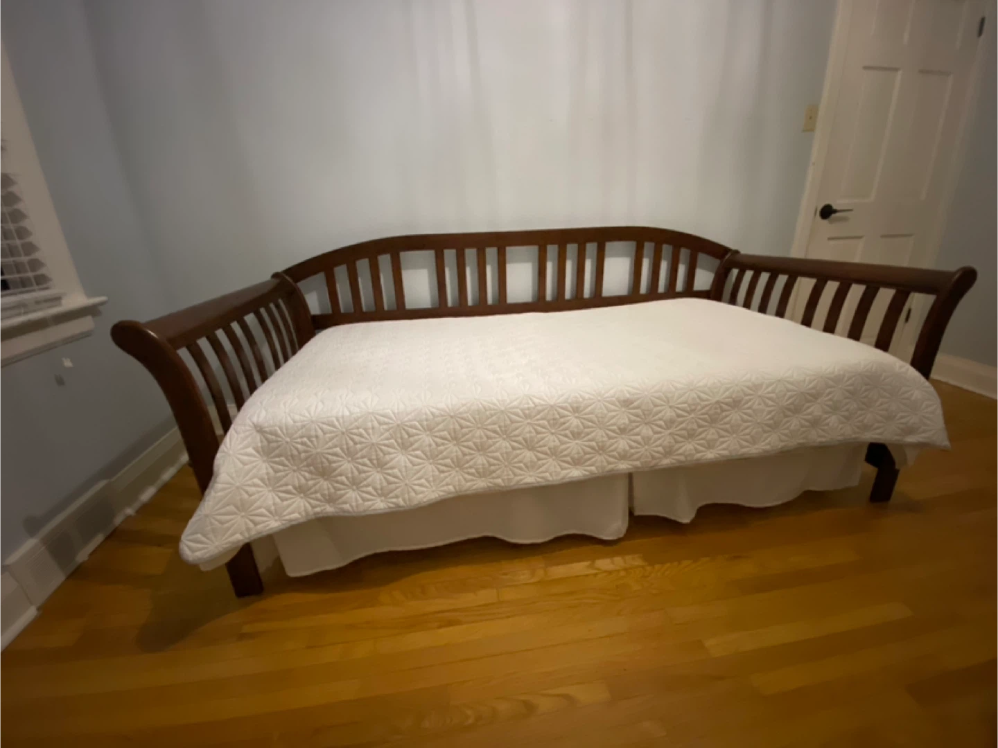 Solid Wood Daybed Twin with Mattress - photo 5