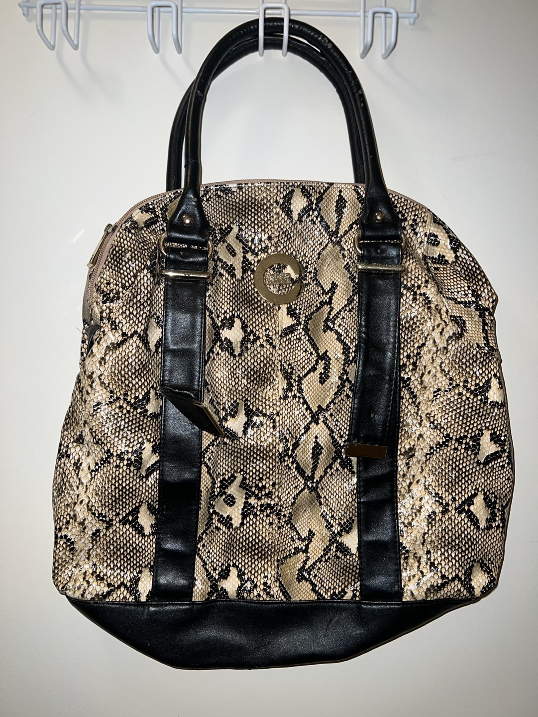 Chic Snake Print Handbag with Black Accents