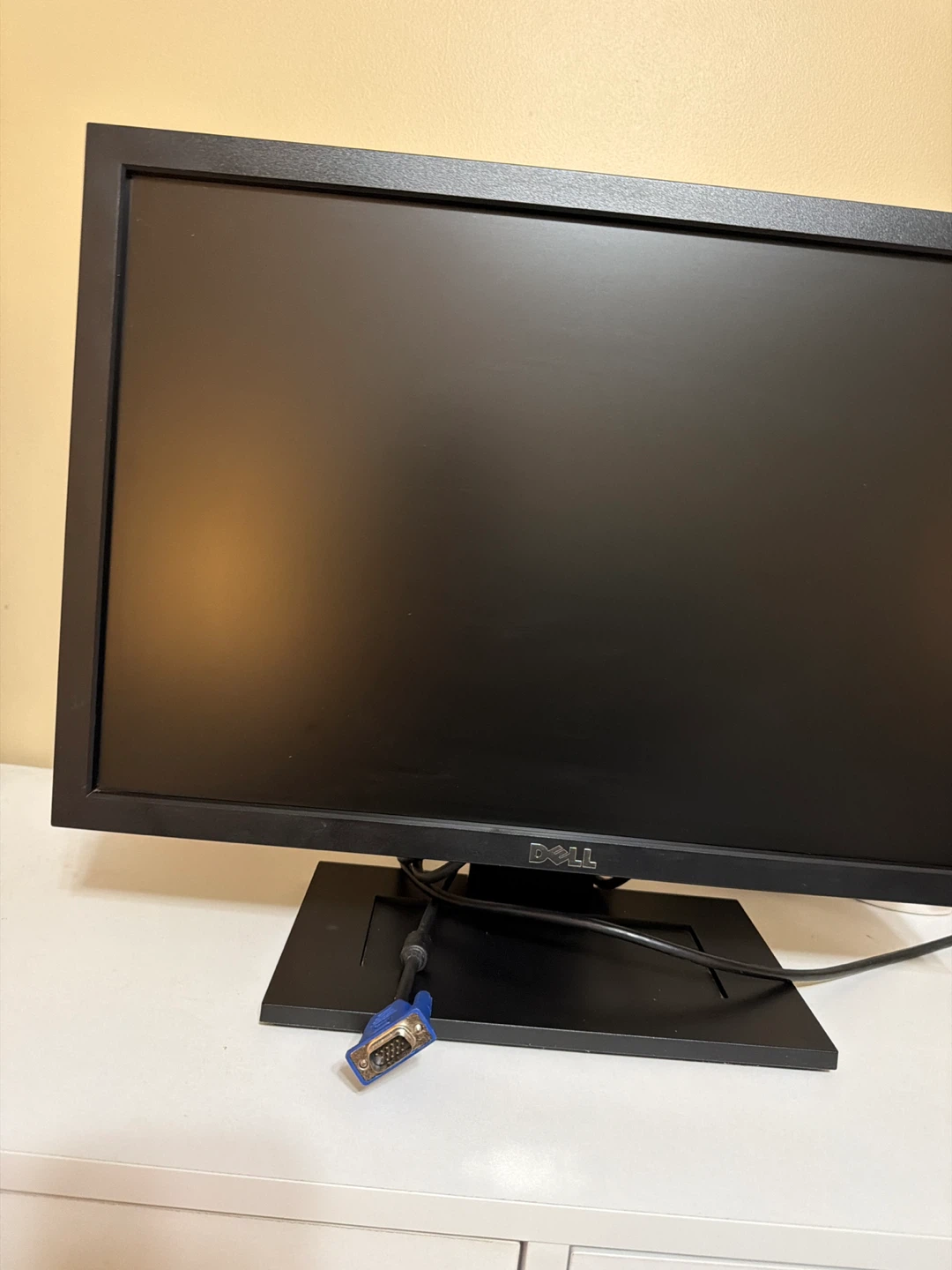 Dell Computer Monitor - photo 2