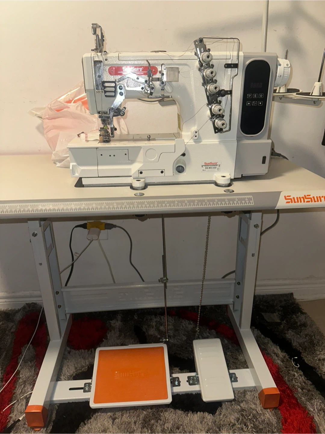 SunSure SS-W5-830 Industrial Sewing Machine - photo 2