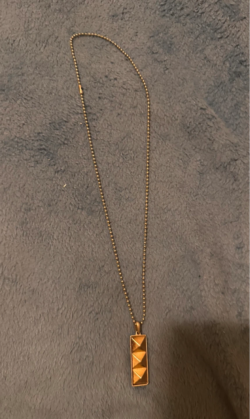 Pyramid Pendant Necklace