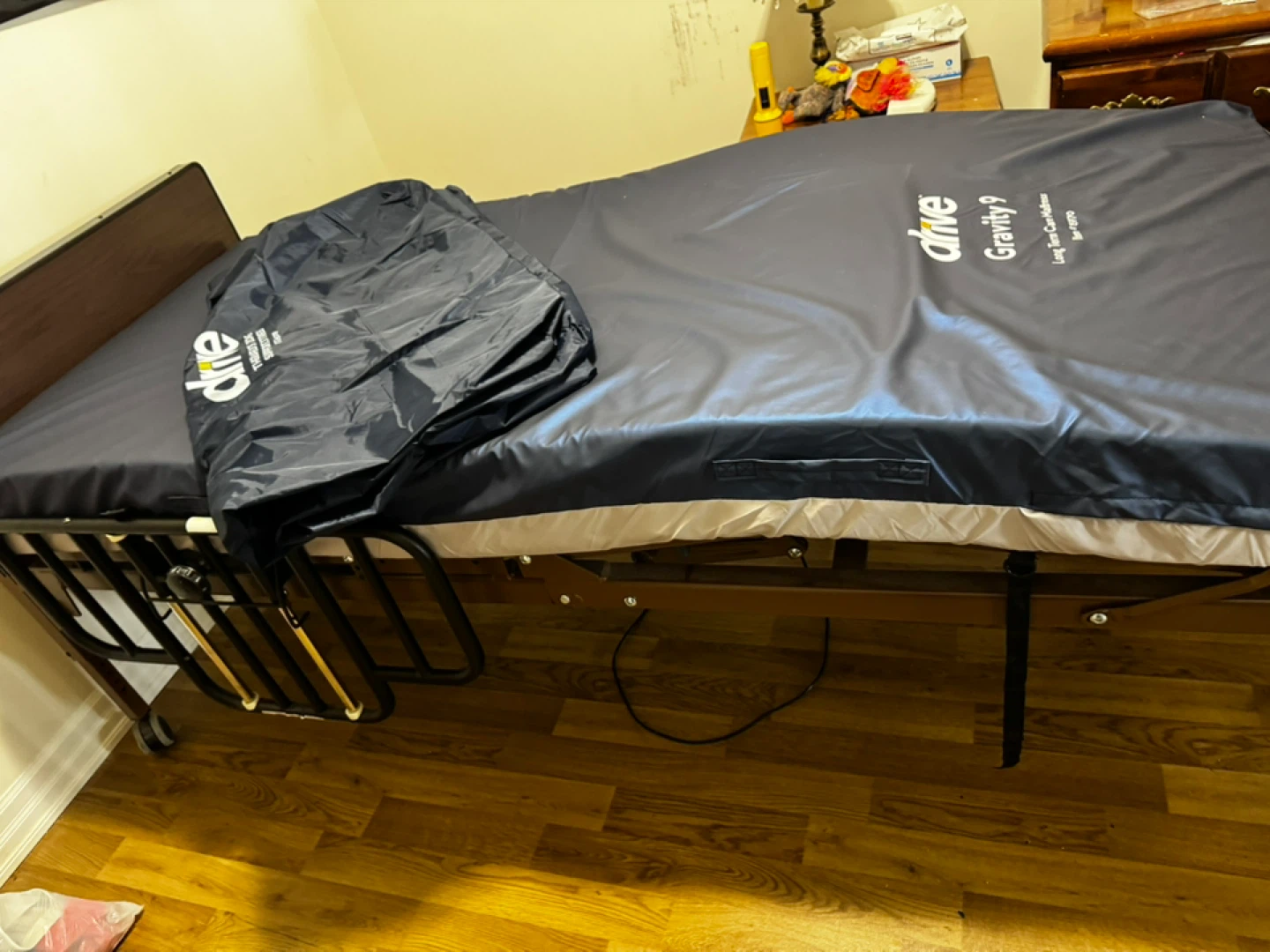 Medical equipment - photo 2