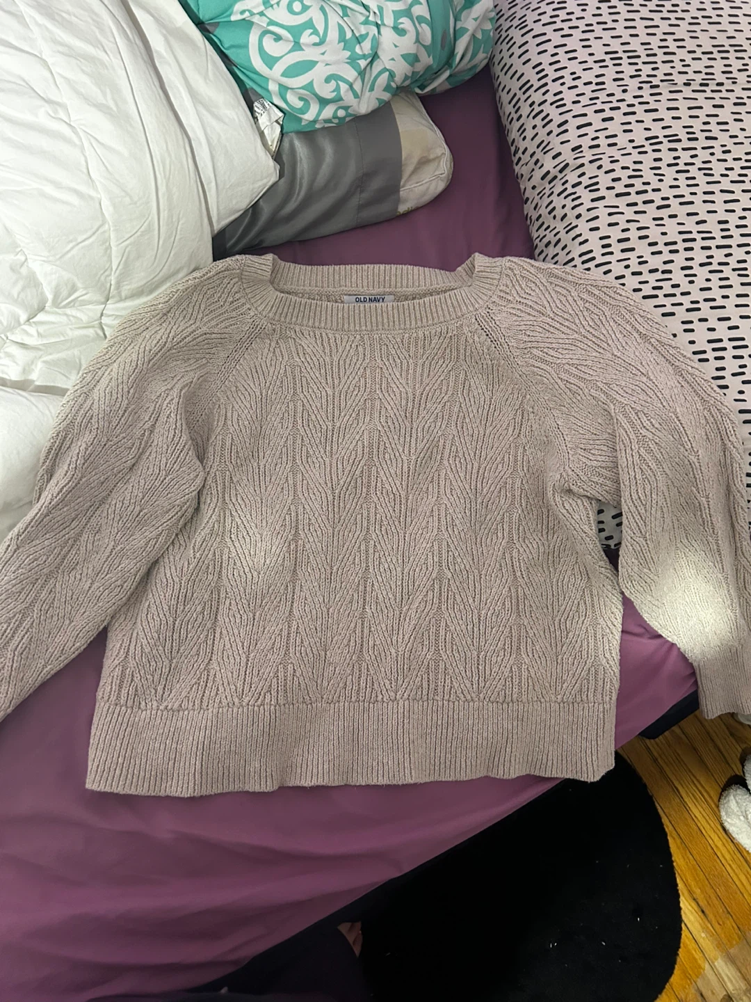 Old Navy Women's Sweater size large #freecylce