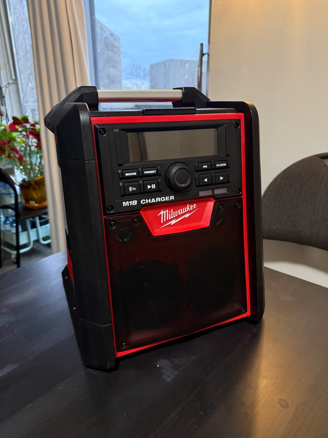 Milwaukee Jobsite Radio / Speaker - photo 2