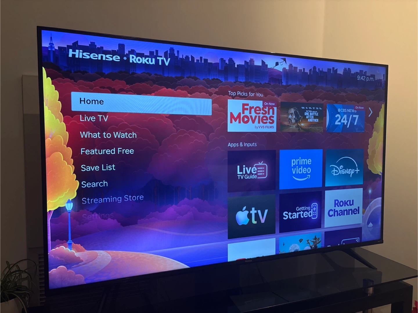 Hisense Roku 58” 4K Smart TV - photo 2