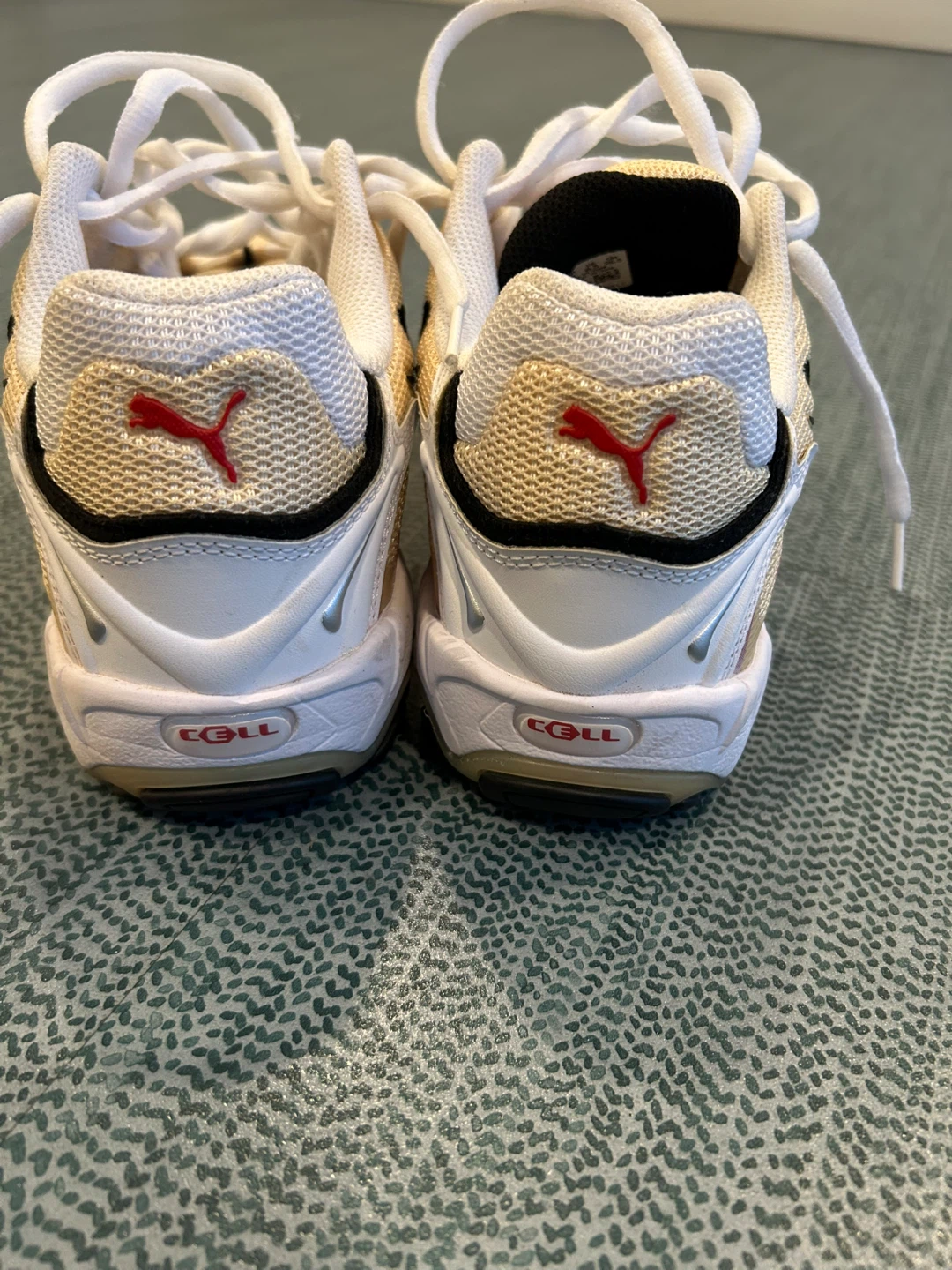 Puma CELL Alien Shoes - Cream/Red - US 7.5 - photo 3