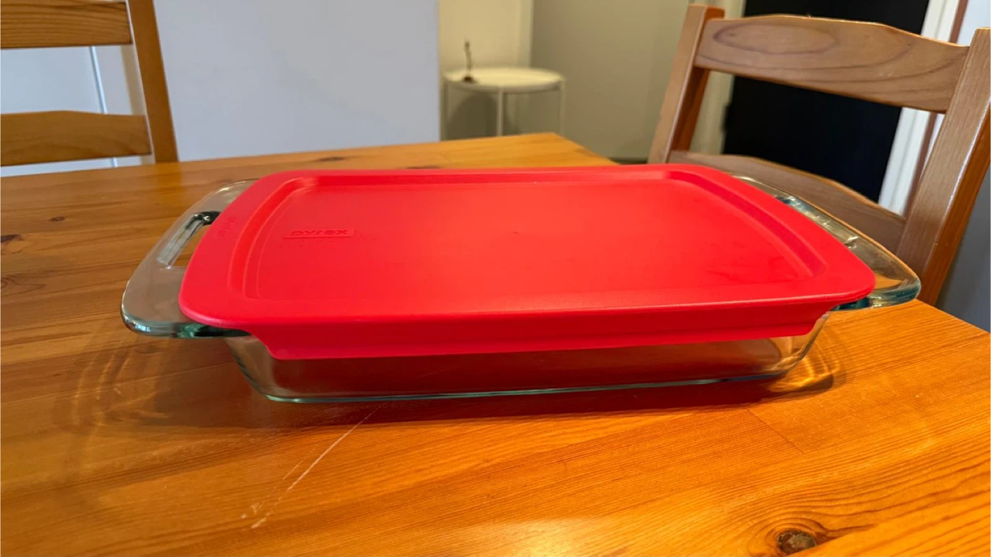 Pyrex Glass Baking Dish with Red Lid