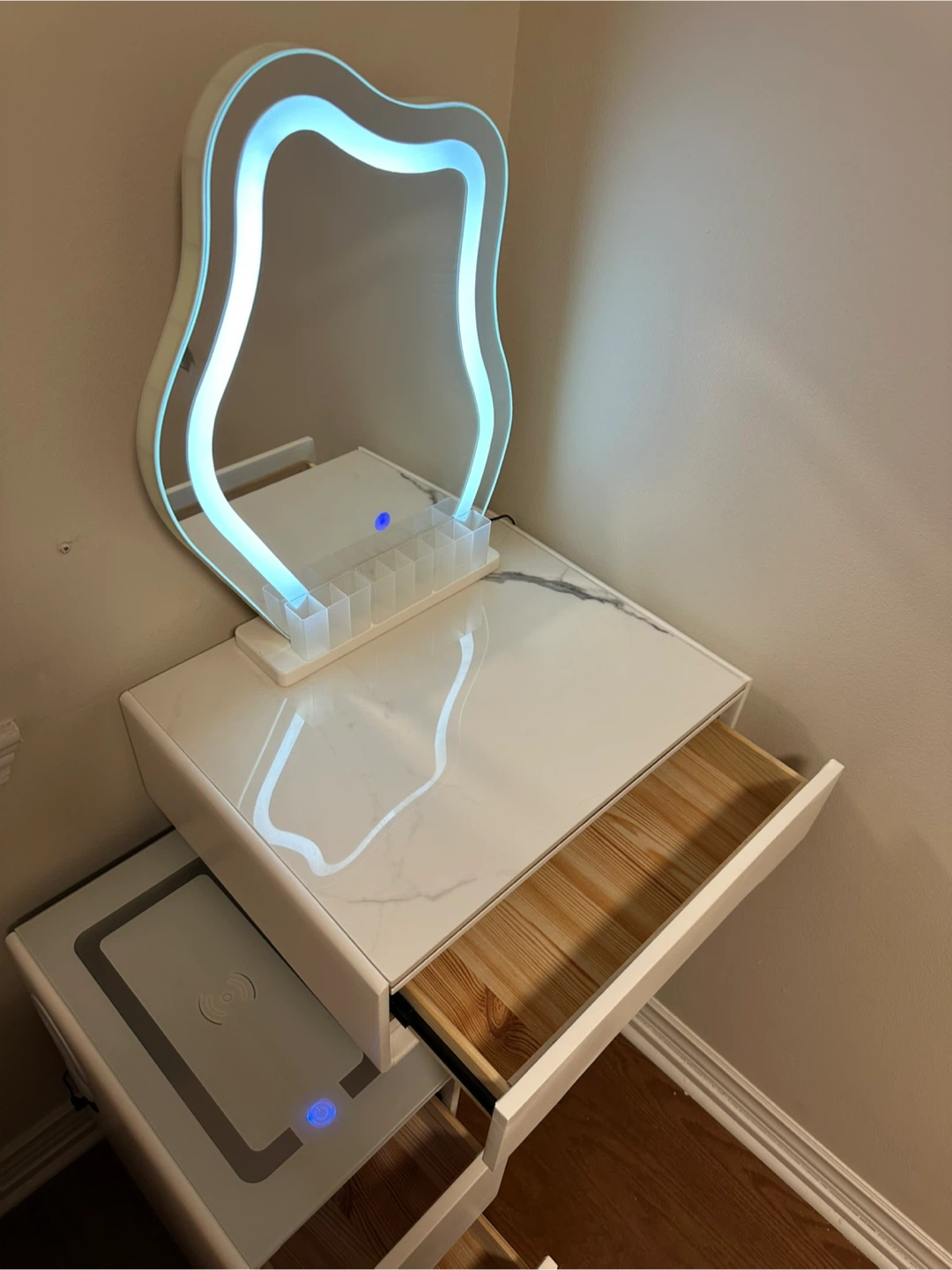 Vanity Desk with Lighted Mirror and Wireless Charger - photo 2