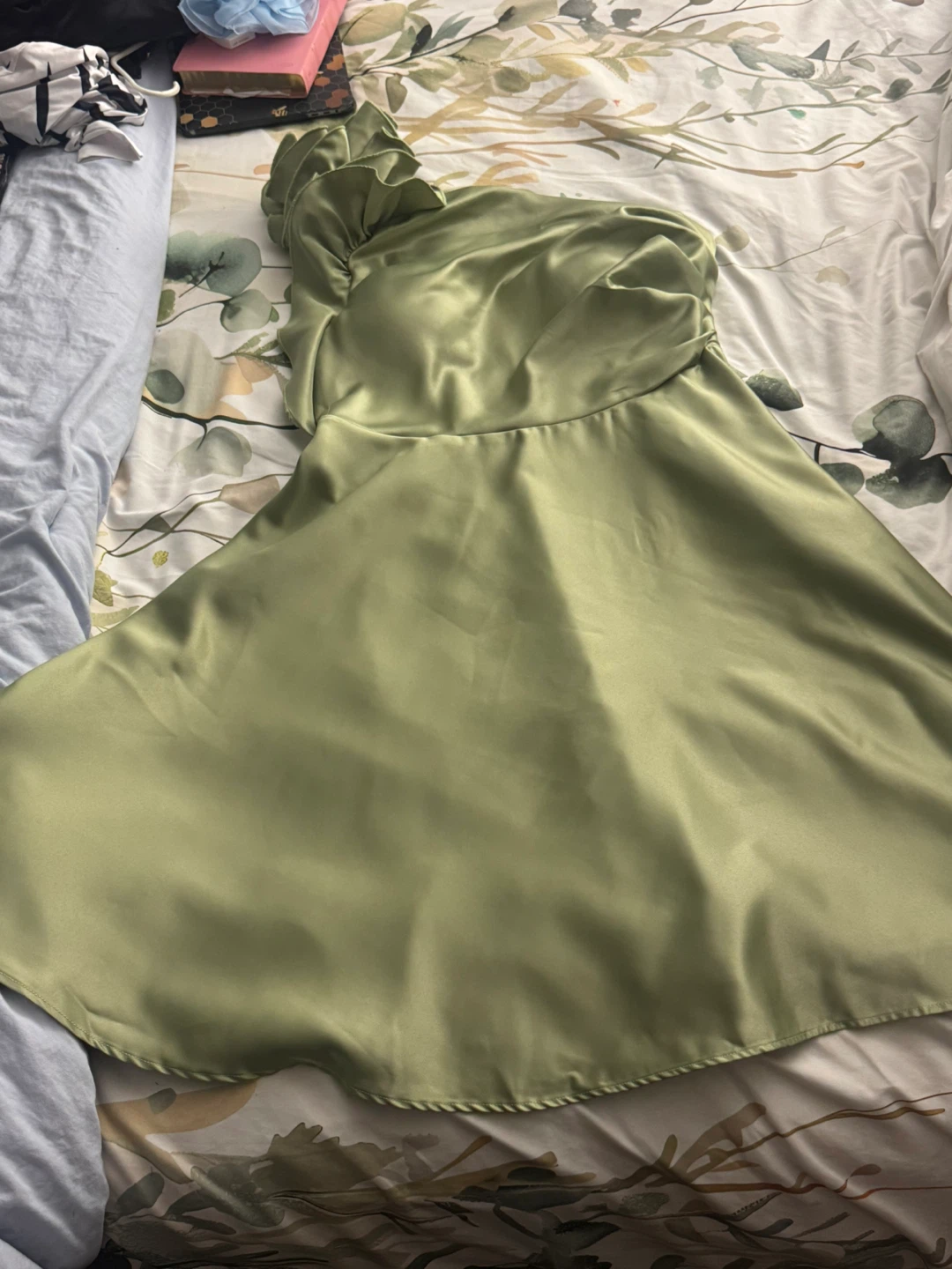 SHEIN Curve Olive Green Satin One-Shoulder Dress
