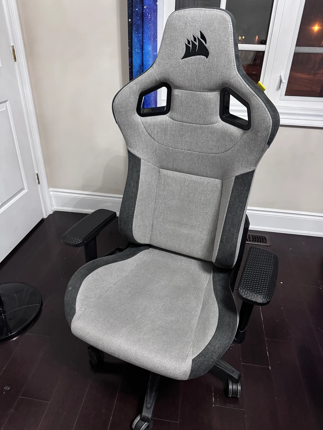Corsair Gaming Chair with Lumbar Support - photo 3