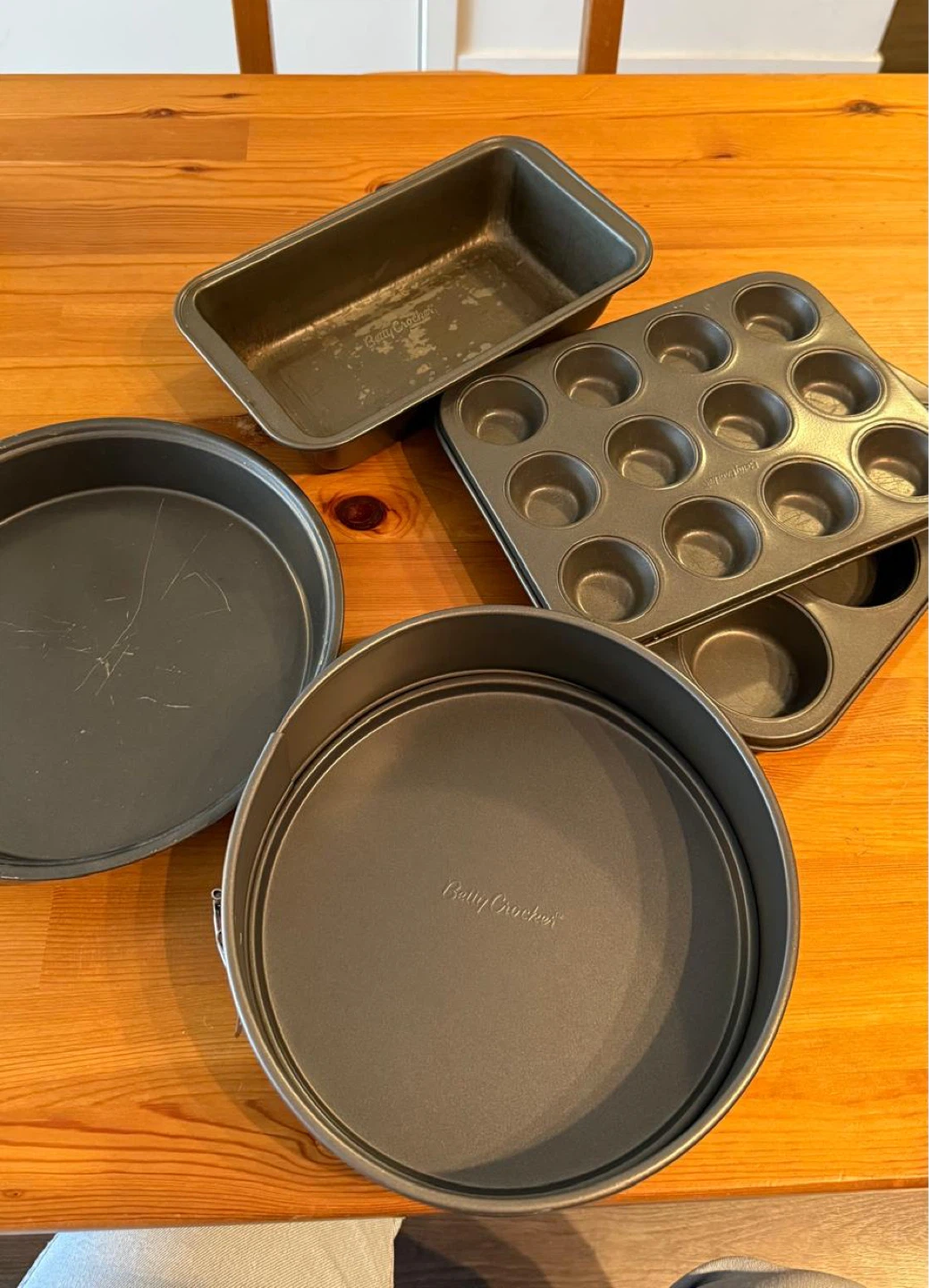 Betty Crocker Baking Pan Set
