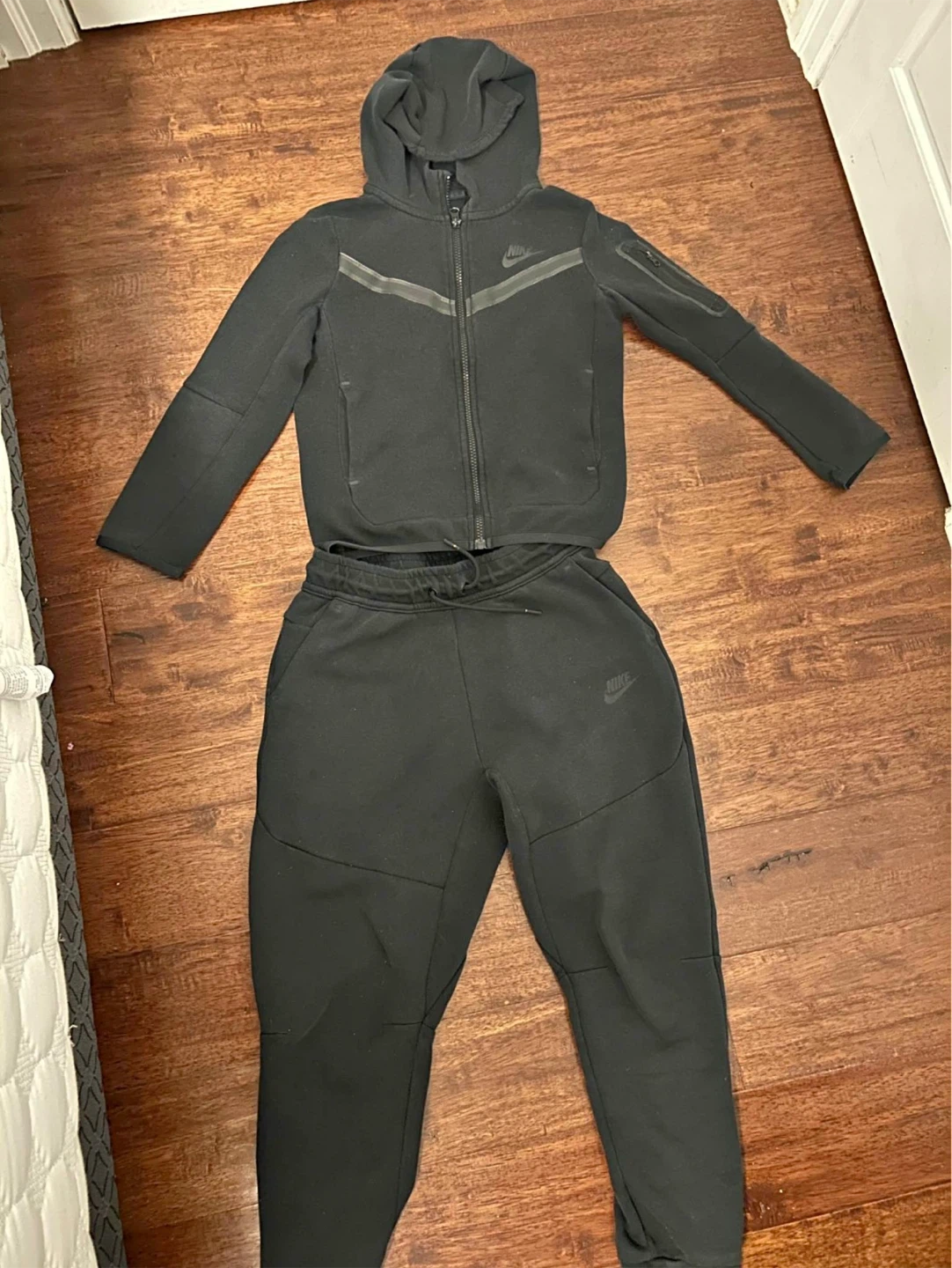 nike tech