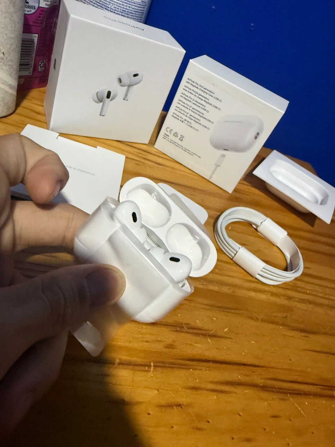 Apple AirPods Pro 2 - photo 2
