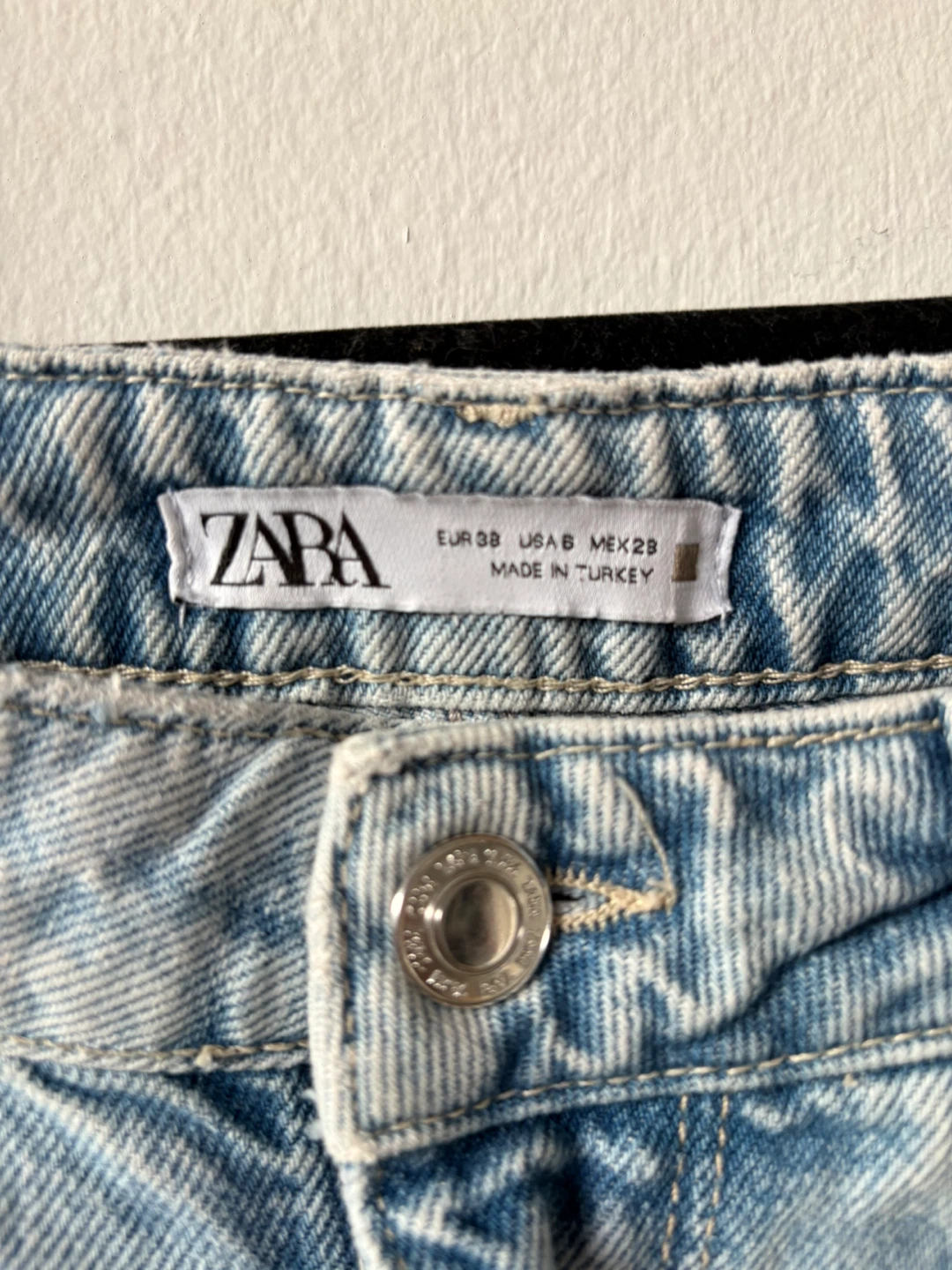 Zara Womens Jeans size 6 - photo 4