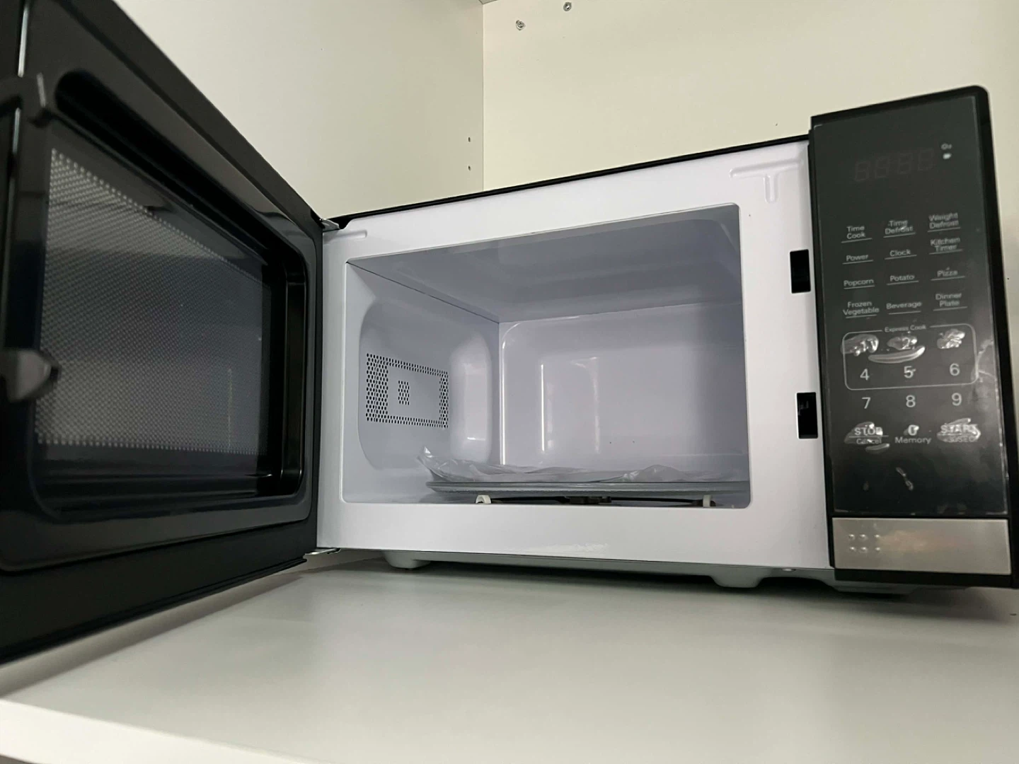 MASTER Chef Countertop Microwave 700W - photo 5