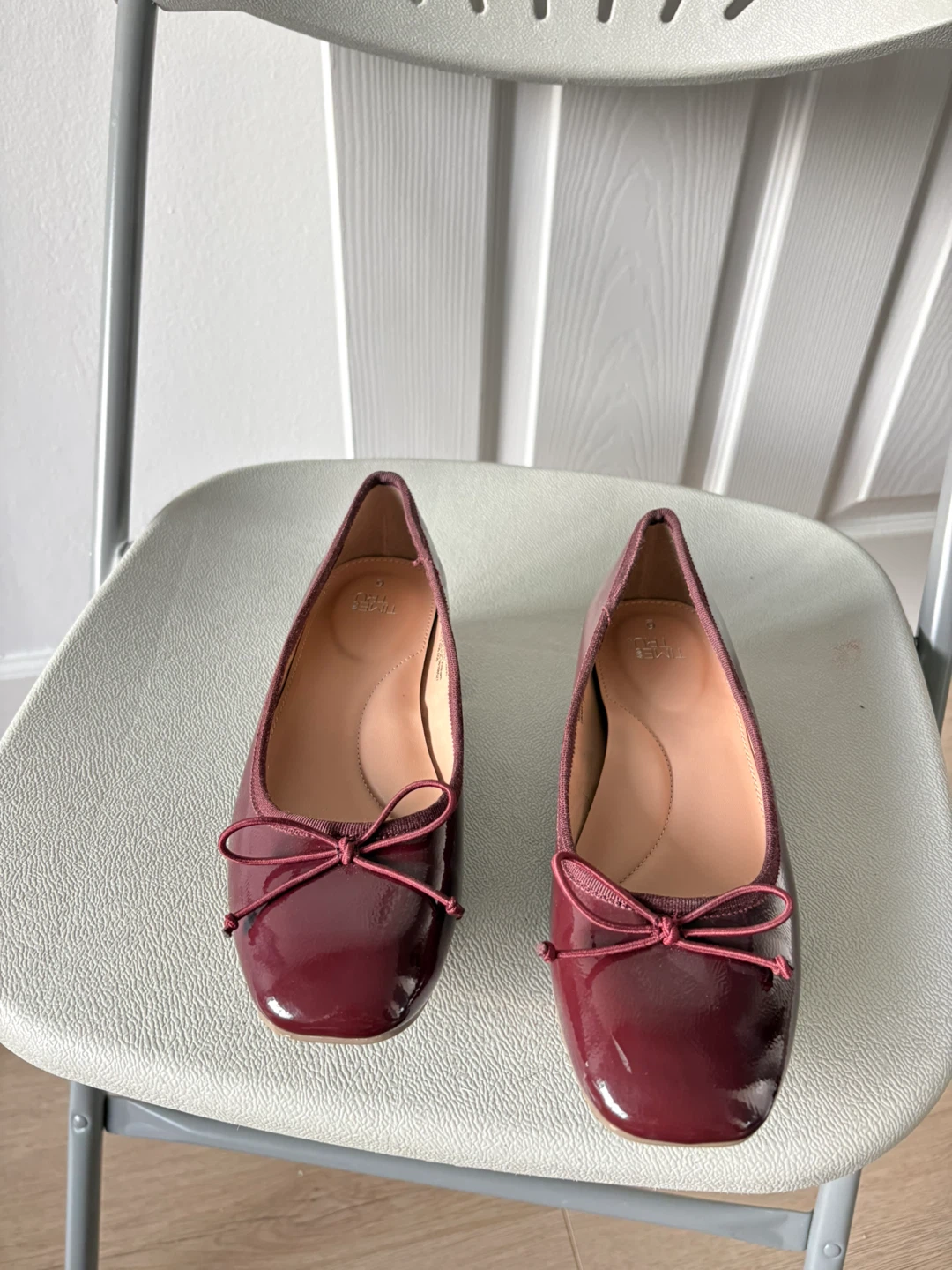 Clarks Women's Burgundy Patent Leather Ballet Flats - photo 2