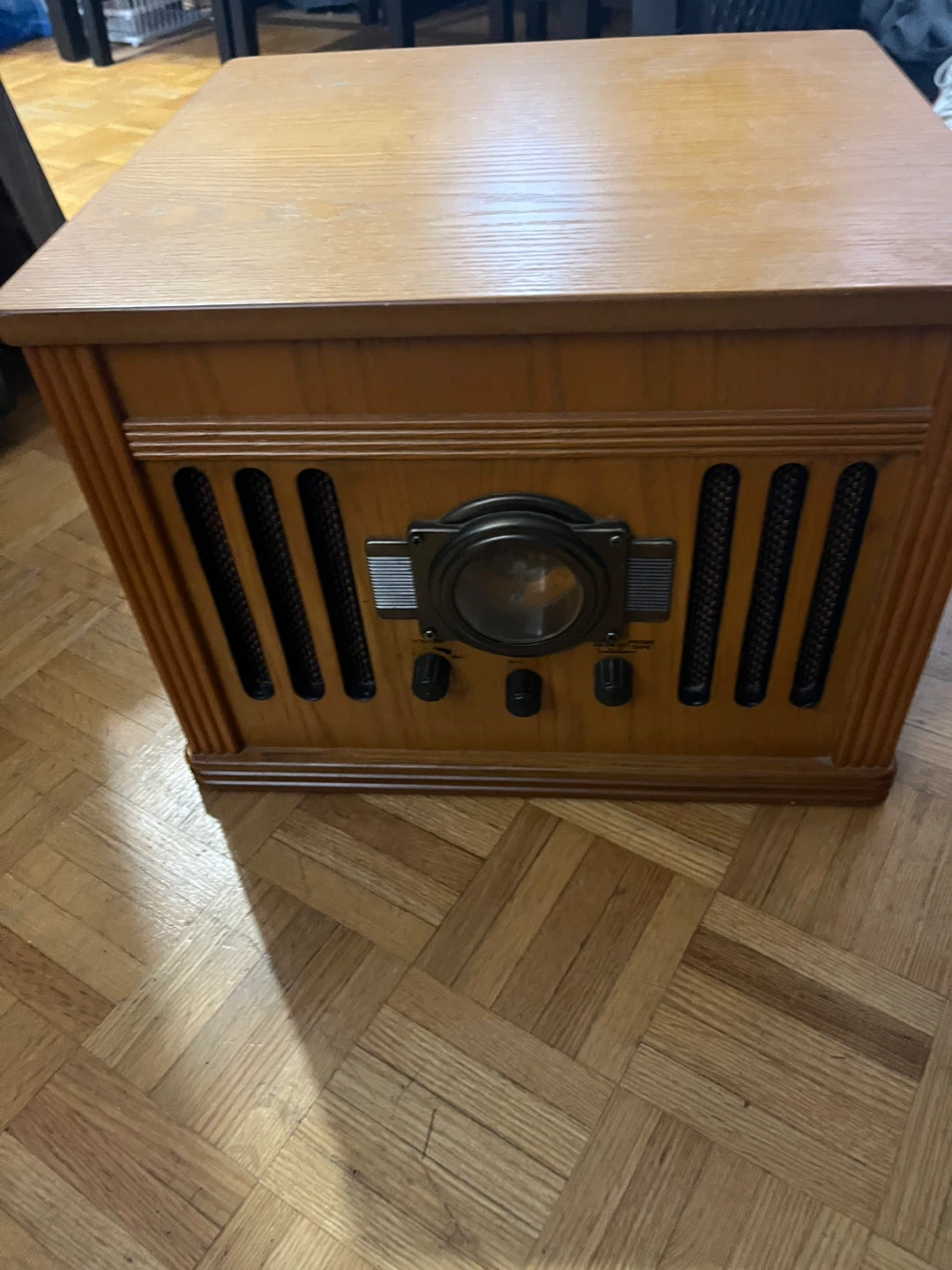 CLASSIC AM/FM Radio Cassette CD Player with Turntable