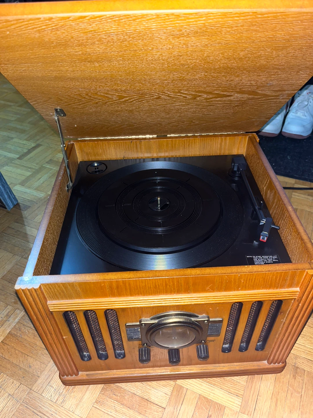CLASSIC AM/FM Radio Cassette CD Player with Turntable - photo 2