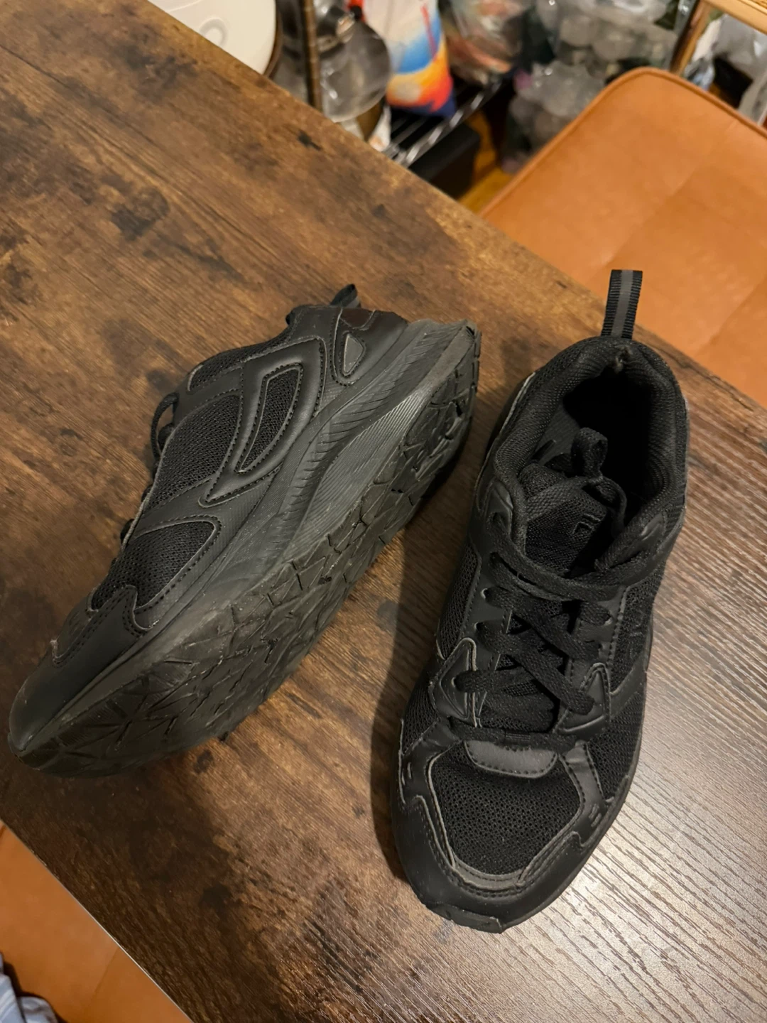 FILA Black Running Shoes - Women's Size 5.5