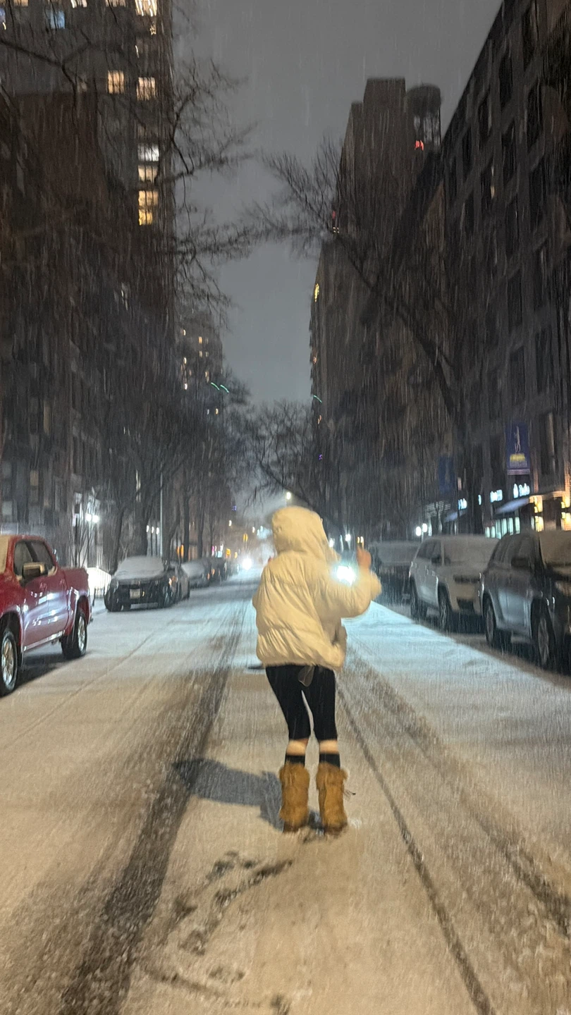 White Puffer Jacket - photo 2