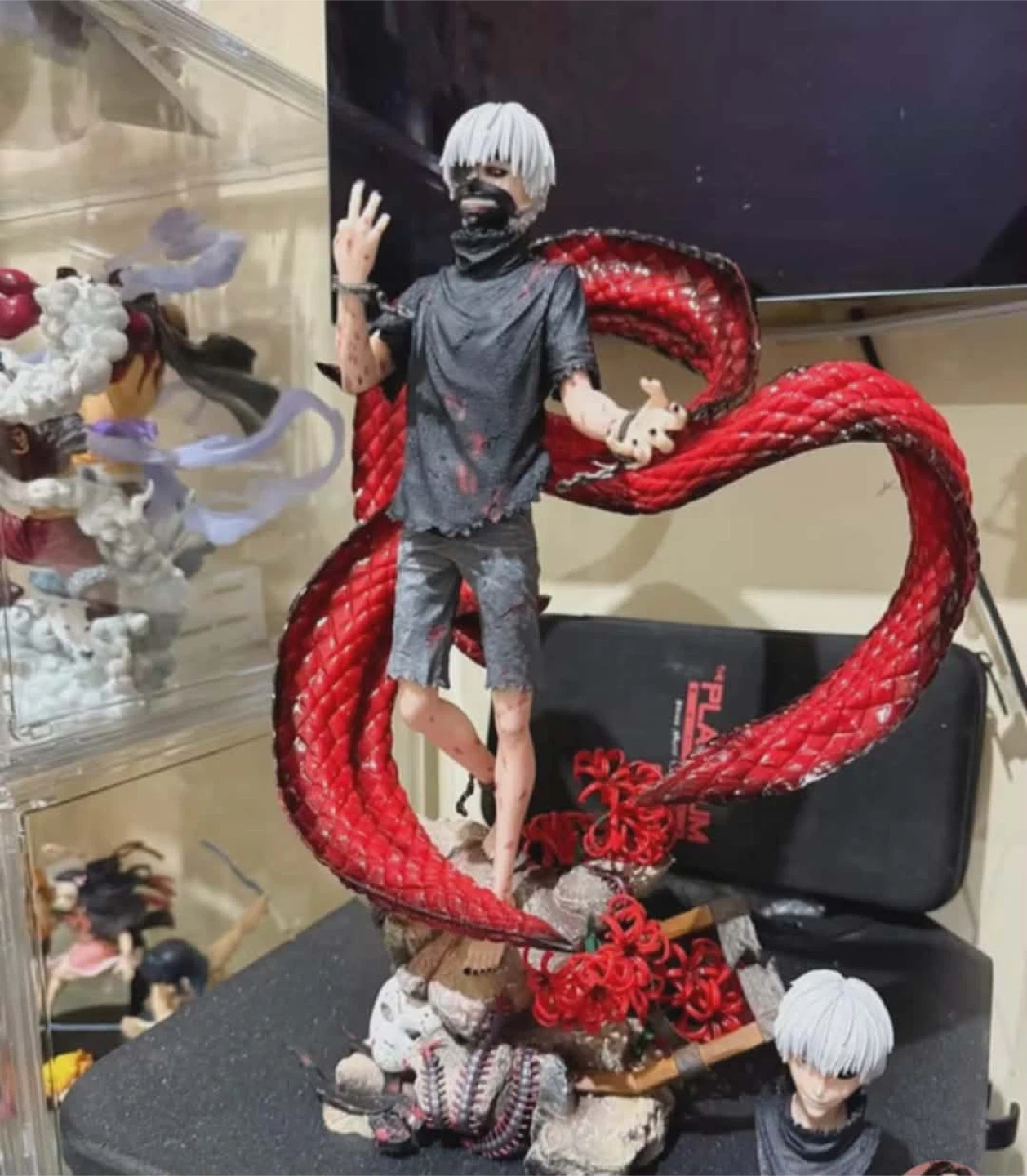Tokyo Ghoul Ken Kaneki Figure 35cm - photo 3