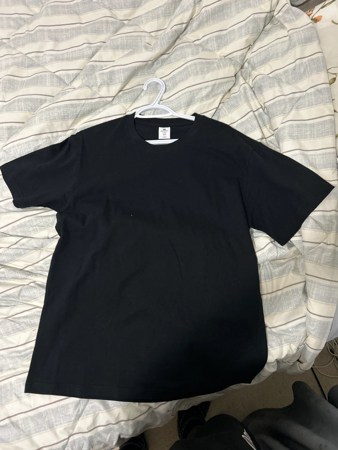 Black T-Shirt Size L