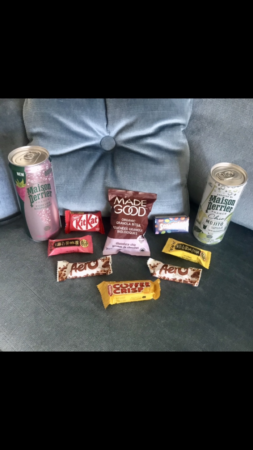 Snack Pack: Sparkling Drinks & Chips & Chocolates - photo 2