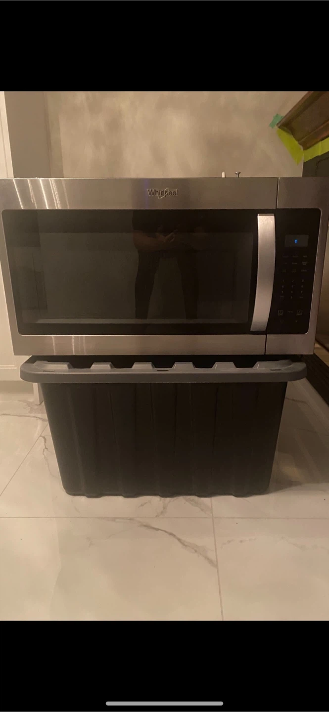 Whirlpool Over-the-Range Microwave - photo 2